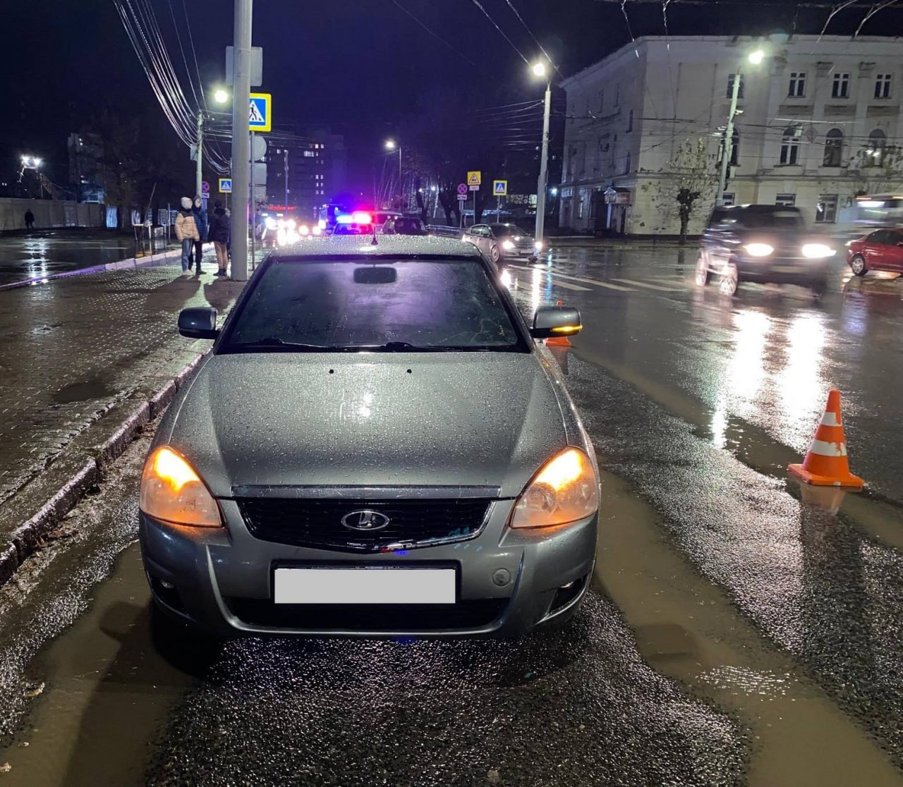 В течение вечера 5 ноября на дорогах области сбили двух пешеходов В течение вечера 5 ноября на дорогах области сбили двух пешеходов