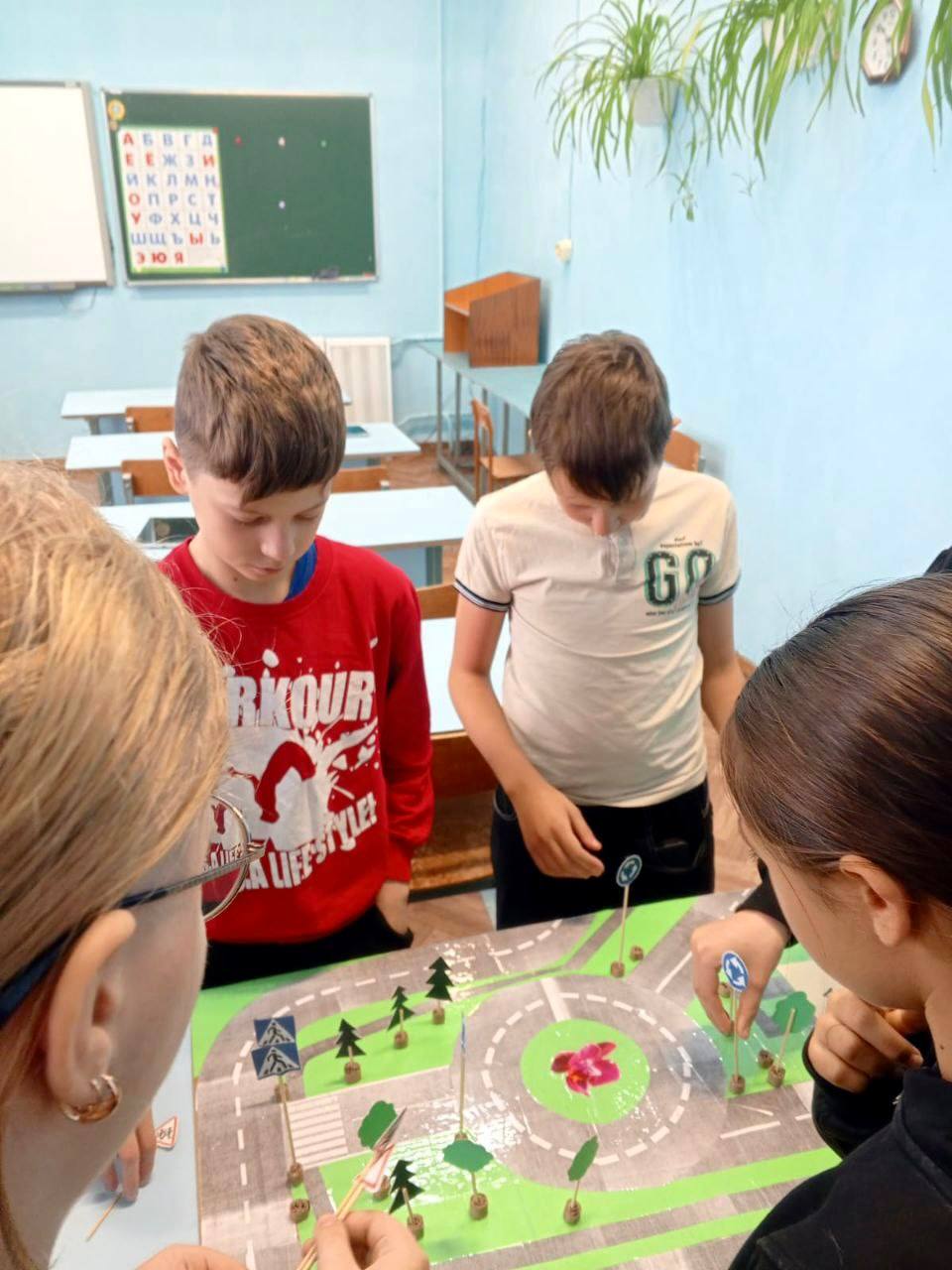 Мини-курсы по правилам дорожного движения Мини-курсы по правилам дорожного движения