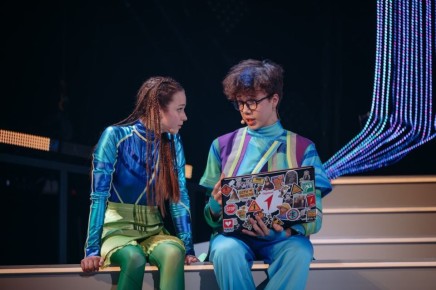 В Кирове покажут мюзикл "Код разума" с обычными кировчанами в качестве актеров