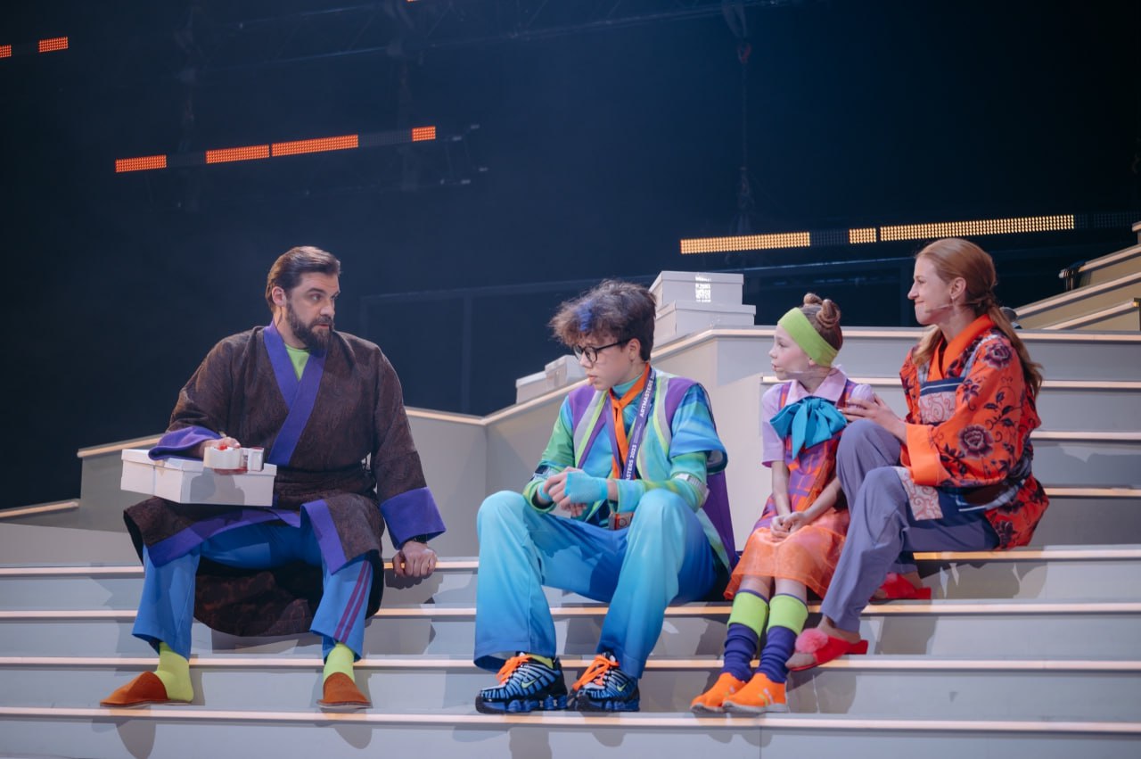 В Кирове покажут мюзикл "Код разума" с обычными кировчанами в качестве актеров В Кирове покажут мюзикл "Код разума" с обычными кировчанами в качестве актеров