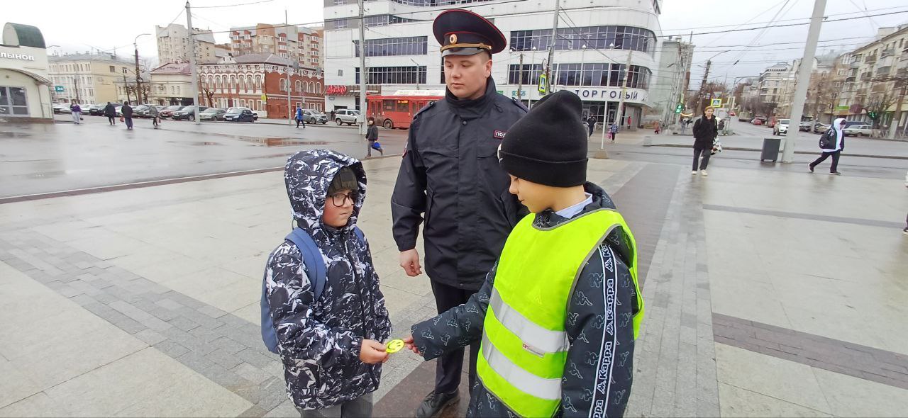 "Безопасный маршрут: Знаем! Соблюдаем!" "Безопасный маршрут: Знаем! Соблюдаем!"