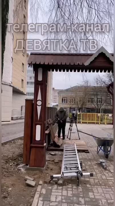 У музея писателя Александра Грина установят деревянные резные ворота, сообщили в областном правительстве