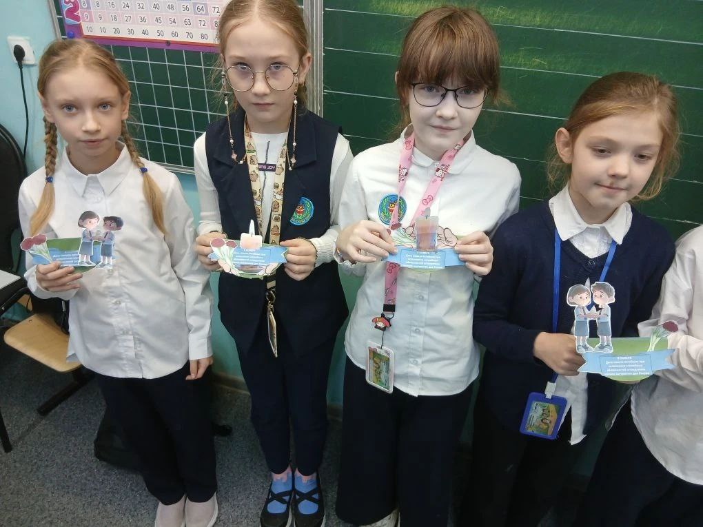 7 ноября 2025 года в школе № 2 города Кирова состоялось трогательное и важное мероприятие! 7 ноября 2025 года в школе № 2 города Кирова состоялось трогательное и важное мероприятие!