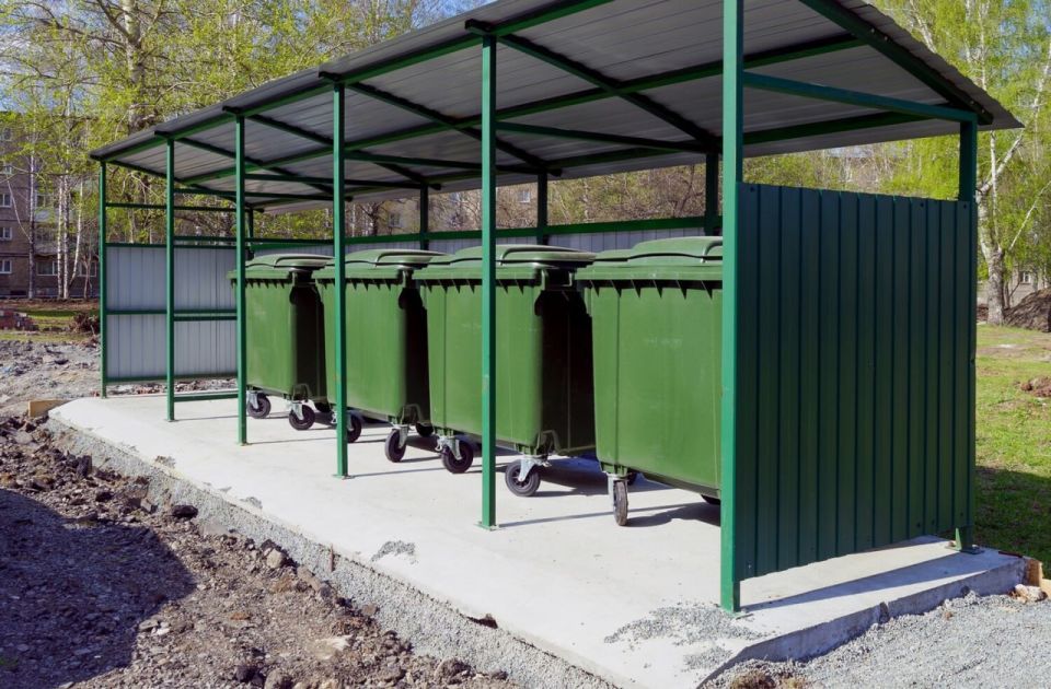 В Котельниче в этом году сделают 60 бетонных площадок для контейнеров