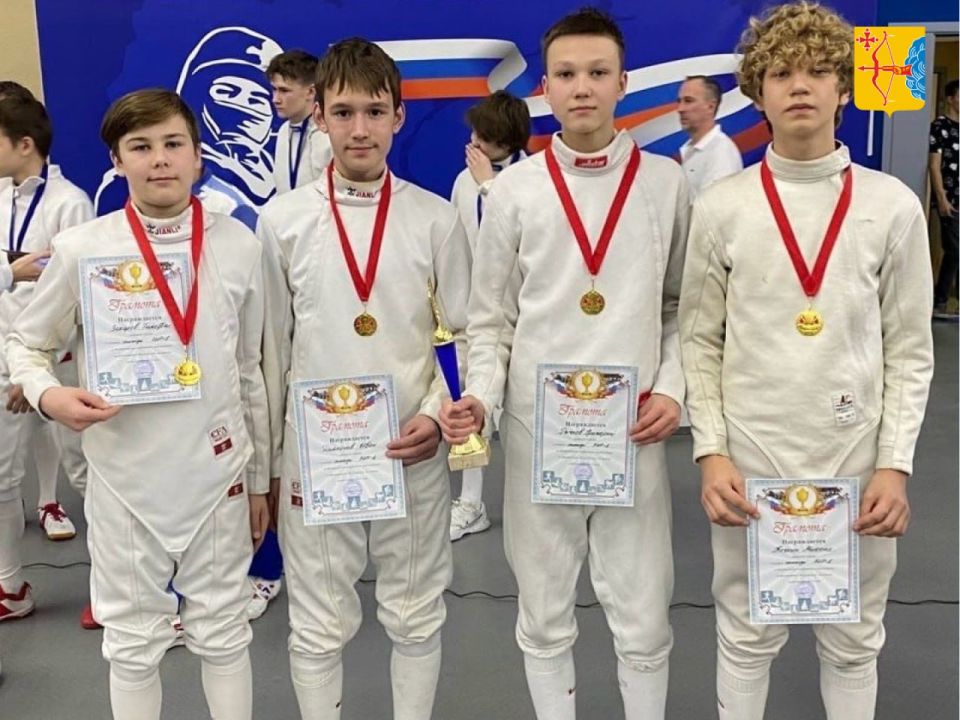 Кировские фехтовальщики завоевали золото на всероссийских соревнованиях «Волга - Волга», которые прошли в Саратове