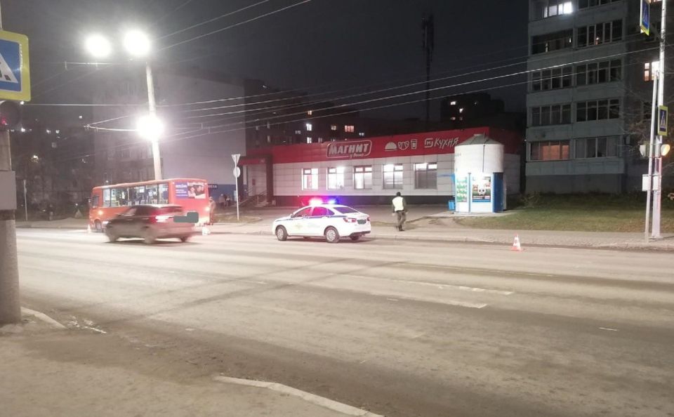 В Кирове водитель автобуса номер 53 сбил мужчину