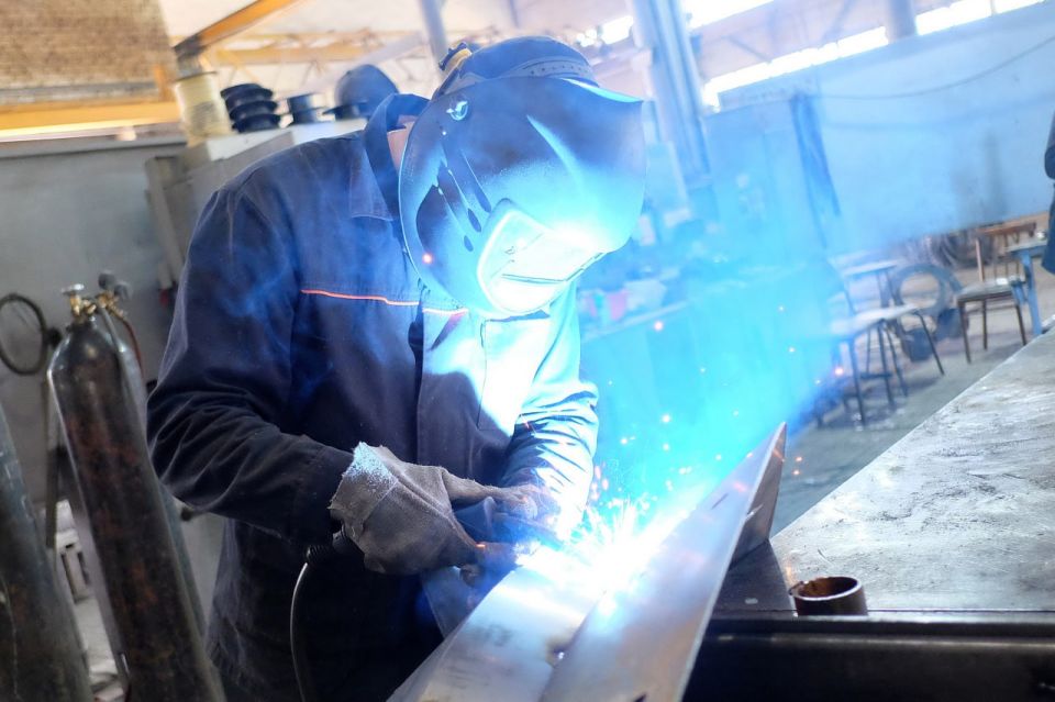 В Кировской области впервые учреждено почетное звание «Заслуженный работник промышленности Кировской области»