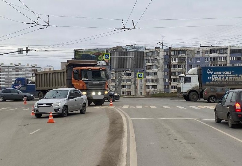 За прошедшие сутки, 12 ноября 2025 года, на территории Кировской области произошло три ДТП, в которых три человека получили травмы За прошедшие сутки, 12 ноября 2025 года, на территории Кировской области произошло три ДТП, в которых три человека получили травмы