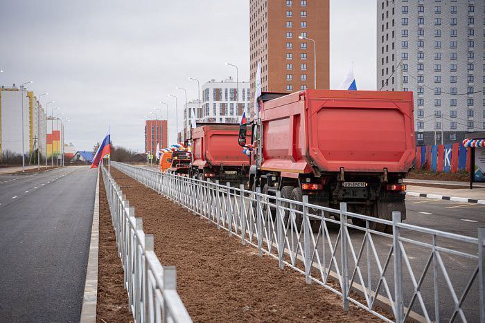 Новый участок дороги достроилии в Кирове Новый участок дороги достроилии в Кирове