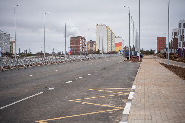 Новый участок дороги достроилии в Кирове Новый участок дороги достроилии в Кирове