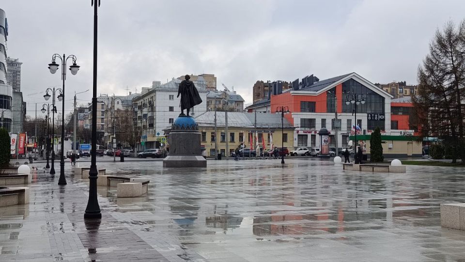 В четверг, 13 ноября, в Кировской области ожидается облачная с прояснениями погода, небольшой дождь со снегом, местами туман, гололёд и ледяной дождь