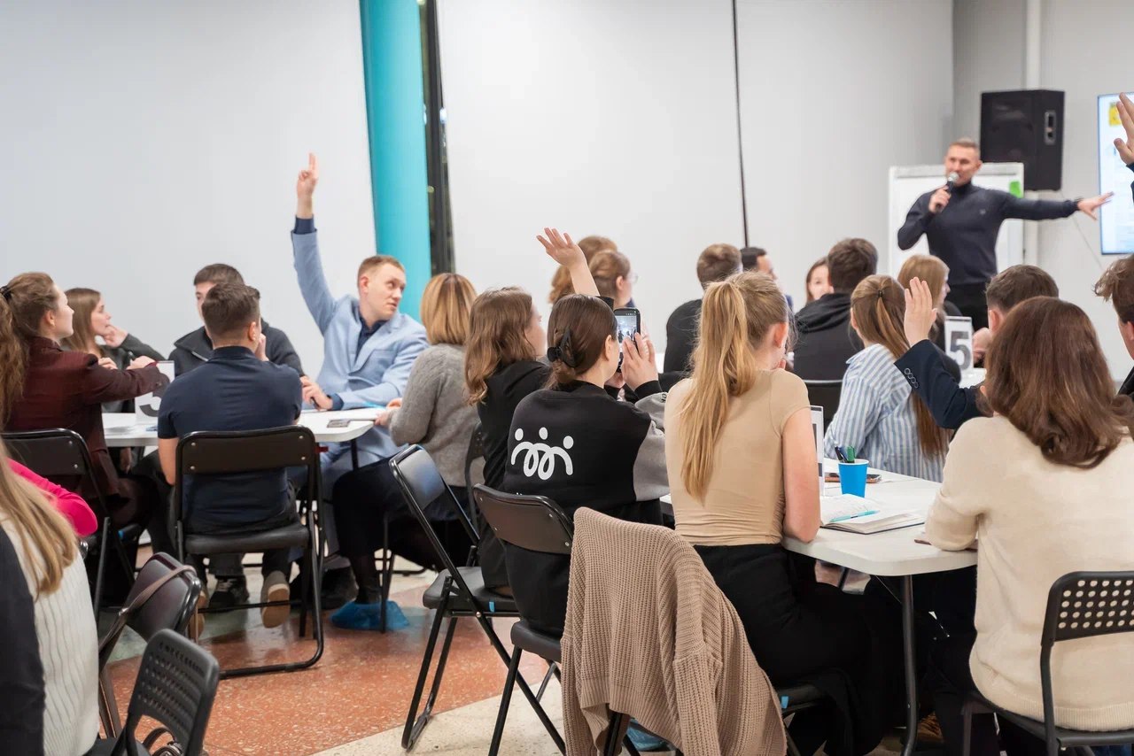 Елена Ковалева: Разрабатываем новую стратегию развития Кирова вместе с молодежью Елена Ковалева: Разрабатываем новую стратегию развития Кирова вместе с молодежью