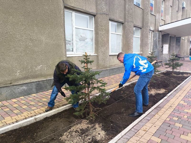 Кировская область подарила Весёлому саженцы ели для «Аллеи Дружбы»
