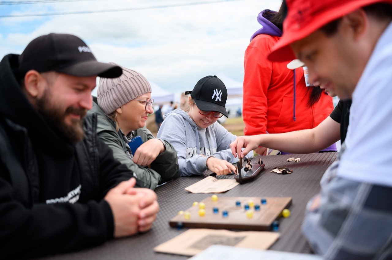 Специалисты областного Дворца молодёжи проводят серию выездных мероприятий для муниципальных образований Специалисты областного Дворца молодёжи проводят серию выездных мероприятий для муниципальных образований