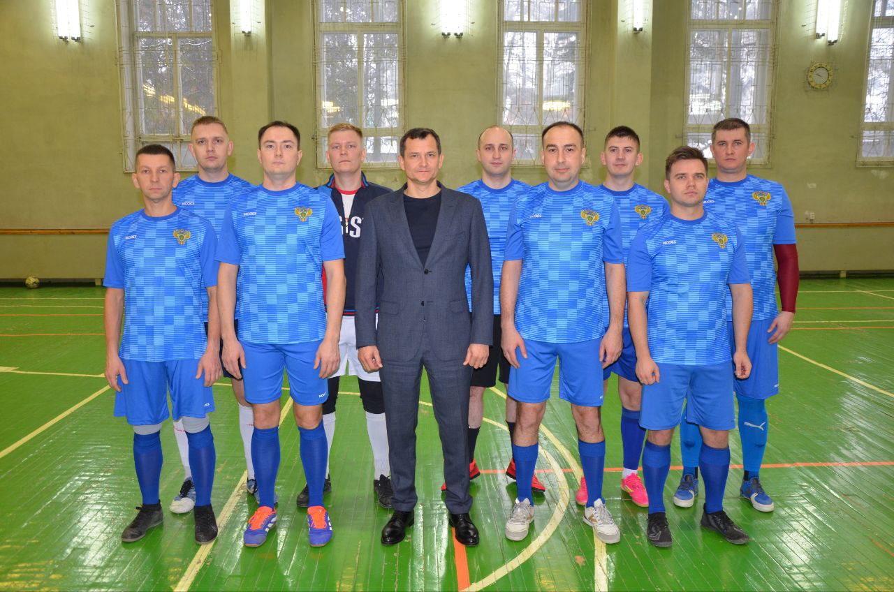 #спортНормаЖизни. Прокурор Кировской области Юрий Рываев принял участие в открытии футбольного турнира в рамках межведомственных спортивных соревнований #спортНормаЖизни. Прокурор Кировской области Юрий Рываев принял участие в открытии футбольного турнира в рамках межведомственных спортивных соревнований