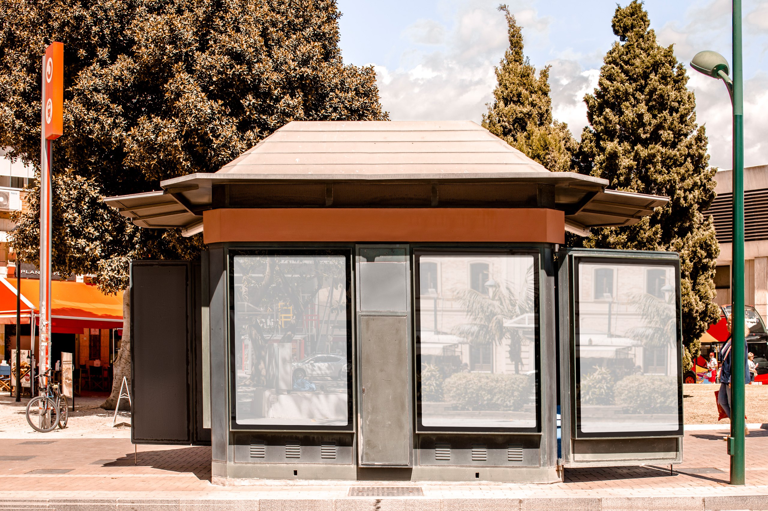 Депутат гордумы Кирова Александр Никулин раскритиковал вид пустующих киосков