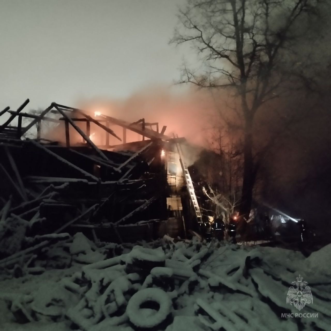 В Первомайском районе Кирова произошл пожар В Первомайском районе Кирова произошл пожар