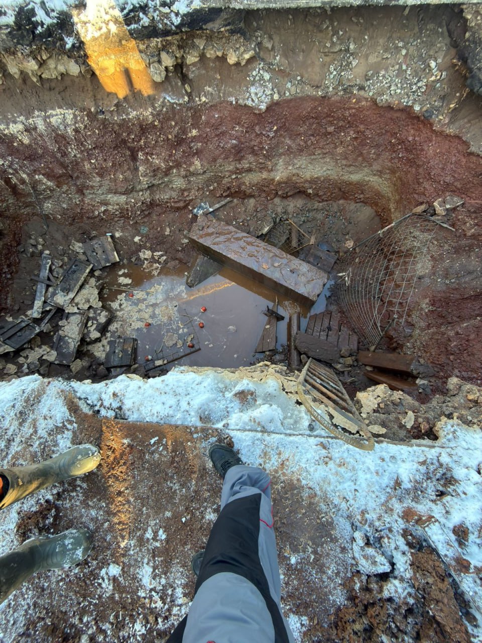 МУП «Водоканал» завершает работы на Попова, 16 МУП «Водоканал» завершает работы на Попова, 16