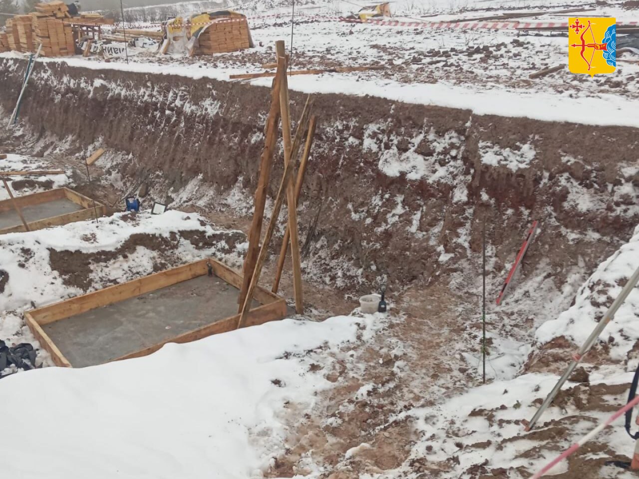 В Слободском районе Кировской области продолжается строительство самого крупного в регионе объекта по сортировке и переработке твердых коммунальных отходов КПО «Центральный» В Слободском районе Кировской области продолжается строительство самого крупного в регионе объекта по сортировке и переработке твердых коммунальных отходов КПО «Центральный»