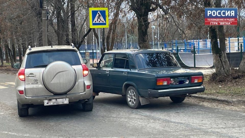 ДТП сегодня у пешеходного перехода на улице Спасской, 34 в Кирове