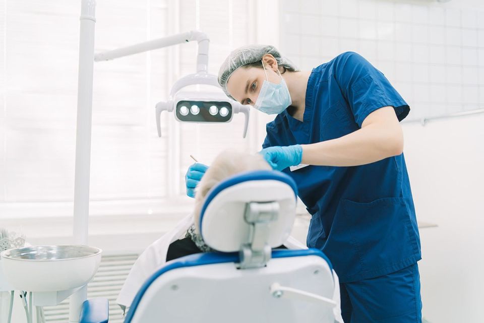 В Кировской области ветеранам СВО стало доступно бесплатное протезирование зубов