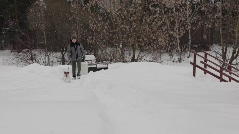 Выход на тонкий лед опасен!