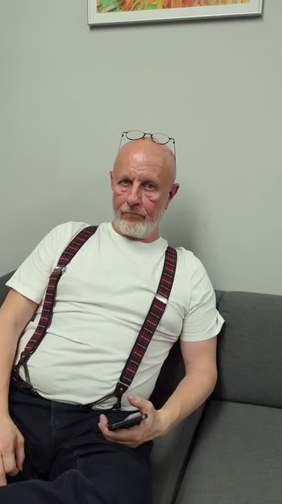 Дмитрий Юрьевич Пучков (известен под псевдонимом «старший оперуполномоченный Goblin») передал свой привет Первоисточнику!