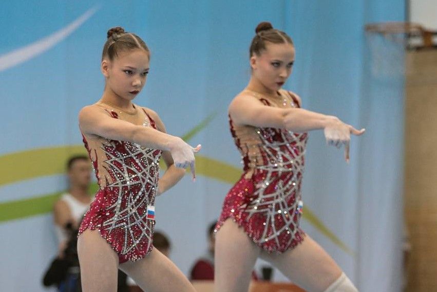 Команда Кировской области завоевала серебряные медали Чемпионата России по спортивной акробатике Команда Кировской области завоевала серебряные медали Чемпионата России по спортивной акробатике