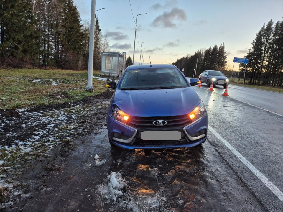 За прошедшие сутки четыре пешехода пострадали в результате ДТП в городе Кирове