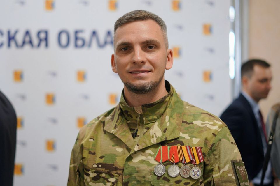 Ветеран СВО, создатель Центра развития беспилотных систем, лектор Российского общества «Знание» Данил ЗОНОВ, позывной «Фара», прокомментировал "Кировской правде" прямую линию губернатора Александра Соколова: