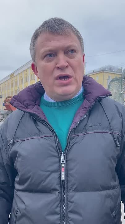 Депутат городской думы Денис Ерохин считает, что в новом бюджете заложены слишком большие суммы на содержание чиновников