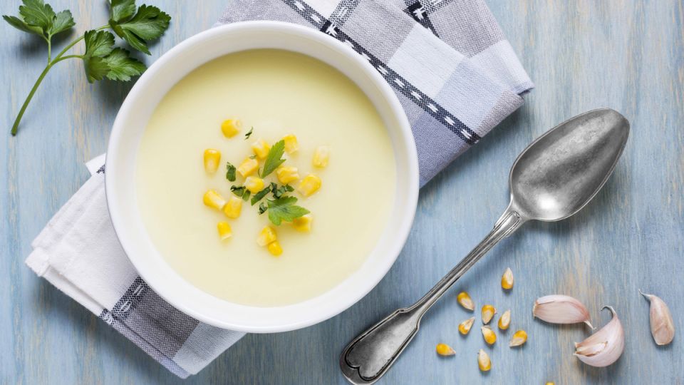 «Проще простого»: этот суп-пюре с мясом и грибами готовится за 15 минут