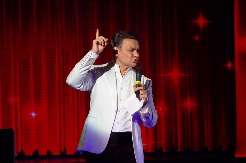 Народный артист России Александр Олешко выступит в Кирове