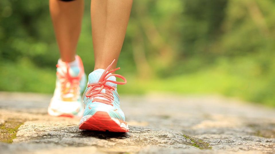 Польза ходьбы после 50: почему это стоит делать