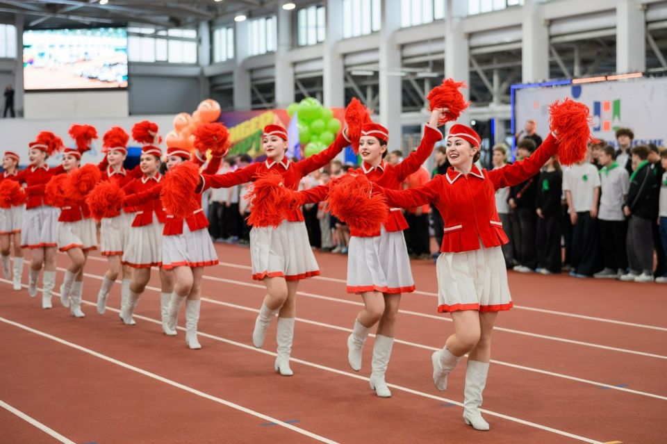 В Кирове состоялась церемония награждения «Школьникийских игр» 2025 года В Кирове состоялась церемония награждения «Школьникийских игр» 2025 года