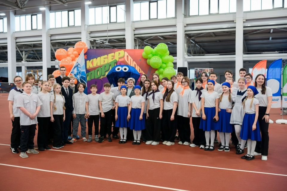 В Кирове состоялась церемония награждения «Школьникийских игр» 2025 года В Кирове состоялась церемония награждения «Школьникийских игр» 2025 года