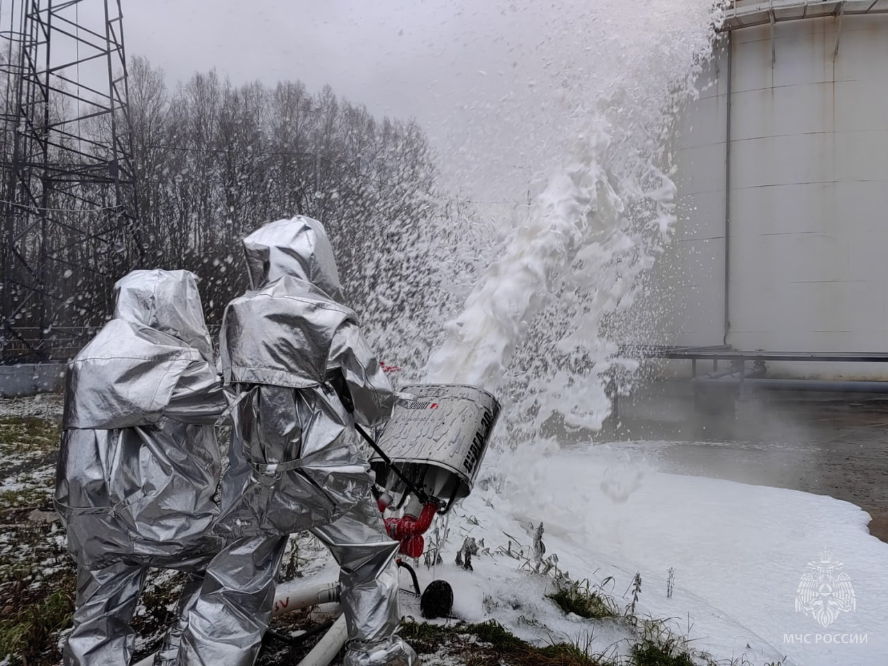 #БудниМЧС. Спасатели и железнодорожники провели совместные учения #БудниМЧС. Спасатели и железнодорожники провели совместные учения