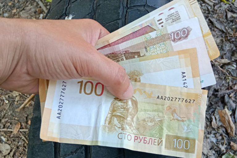 Как зарплата формирует вашу пенсию: что нужно знать