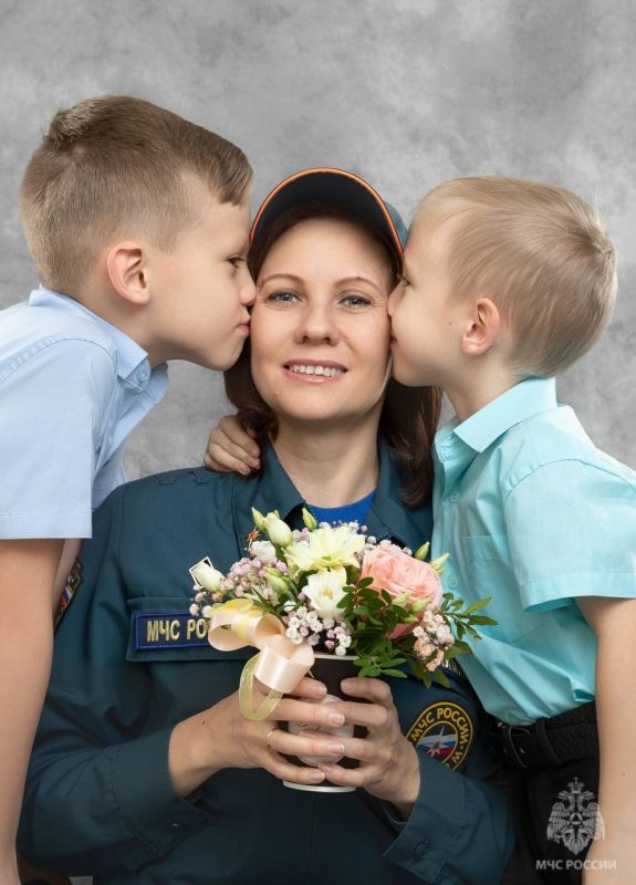 Спасибо, мама!. В последнее воскресенье ноября в России отмечается День матери