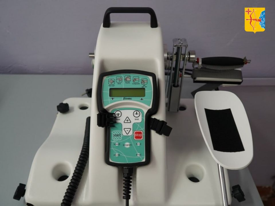 В Кировской области 15 отделений медицинской реабилитации оснастили современным оборудованием в соответствии с нацпроектом «Продолжительная и активная жизнь» В Кировской области 15 отделений медицинской реабилитации оснастили современным оборудованием в соответствии с нацпроектом «Продолжительная и активная жизнь»