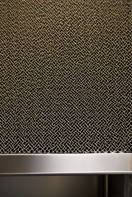 Почему важен алюминиевый фильтр для вытяжки и как о нем заботиться