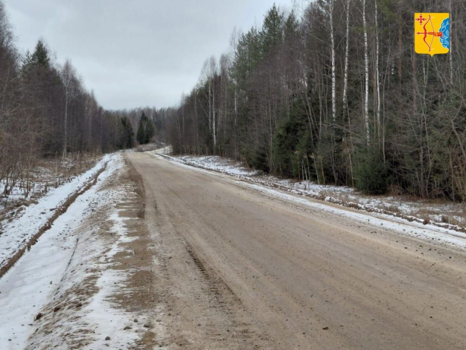 Дорогу Омутнинск — Песковка — Кирс укрепили и выровняли Дорогу Омутнинск — Песковка — Кирс укрепили и выровняли