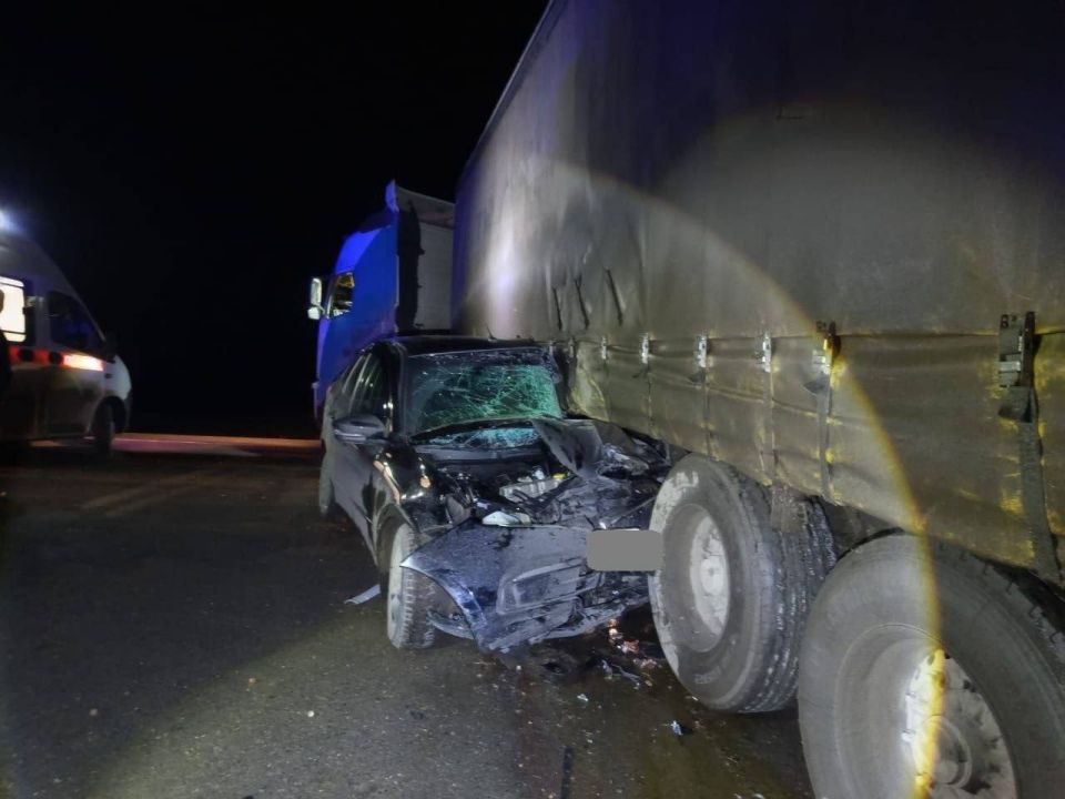 В Вятскополянском районе водитель легковушки погиб после столкновения с грузовиком