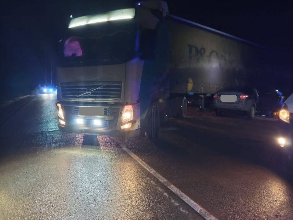 По факту ДТП в Вятскополянском районе сотрудники полиции проводят проверку По факту ДТП в Вятскополянском районе сотрудники полиции проводят проверку