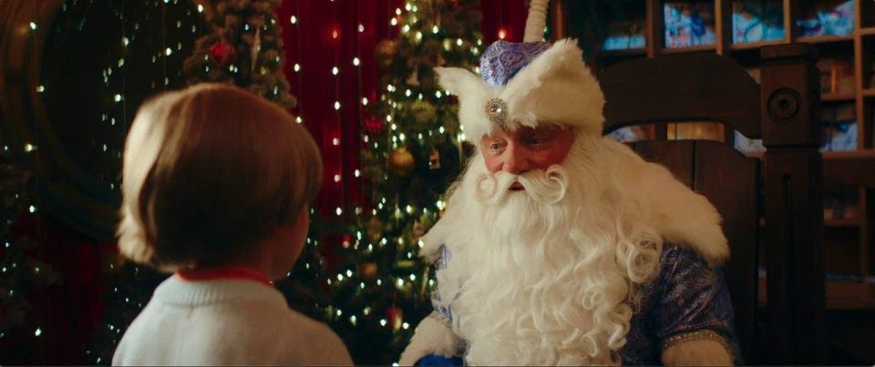 Пельмени с уксусом и вятские корни: сценарист «Елок 12» Пётр Внуков рассказал о личной связи с Кировом Пельмени с уксусом и вятские корни: сценарист «Елок 12» Пётр Внуков рассказал о личной связи с Кировом