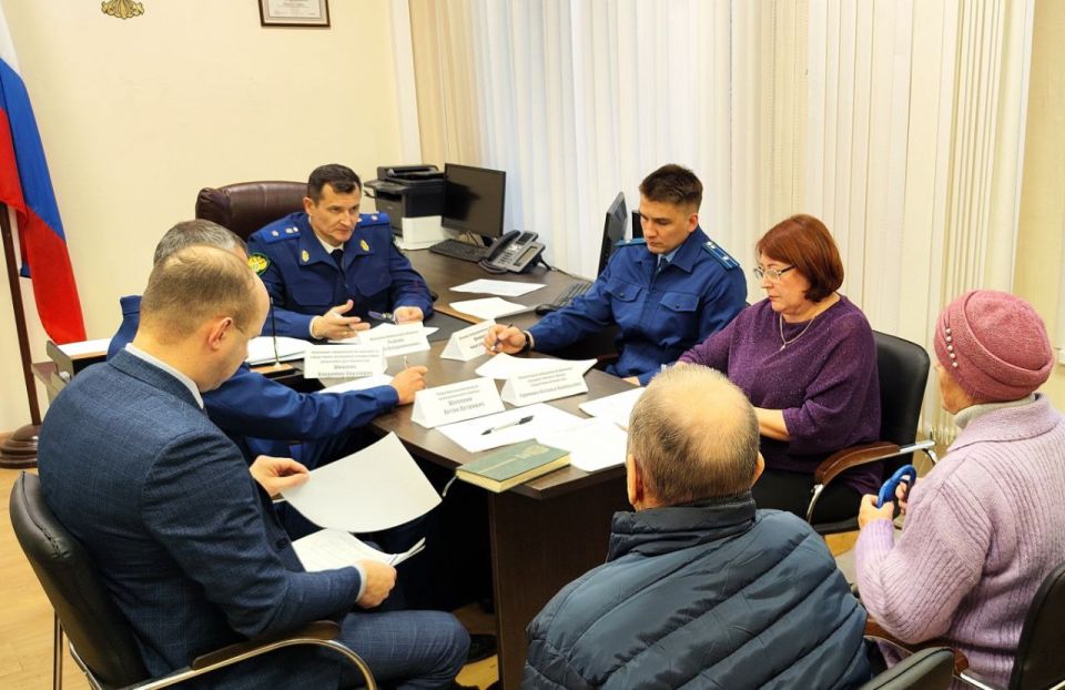 Состоялся рабочий выезд прокурора Кировской области Юрия Рываева в Советский и Верхошижемский районы Состоялся рабочий выезд прокурора Кировской области Юрия Рываева в Советский и Верхошижемский районы