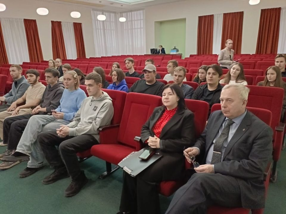 Погружение в мир закона и порядка: студенты РАНХиГС посетили ФССП! Погружение в мир закона и порядка: студенты РАНХиГС посетили ФССП!