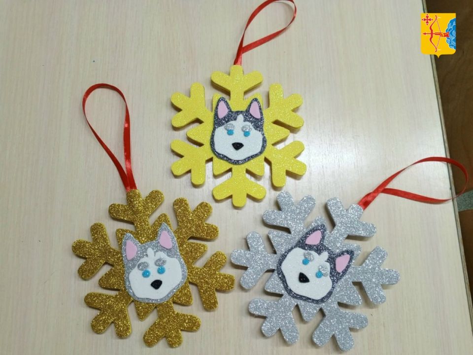 В Кировской области идёт активная подготовка к фестивалю новогодних елей на Спасской улице В Кировской области идёт активная подготовка к фестивалю новогодних елей на Спасской улице