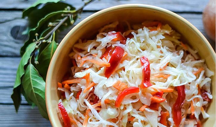 Рецепт витаминного салата, который удивит вас за 5 минут