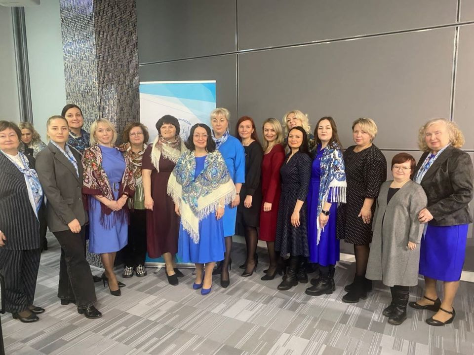 Кировский Союз женщин отмечает 35-летие Кировский Союз женщин отмечает 35-летие